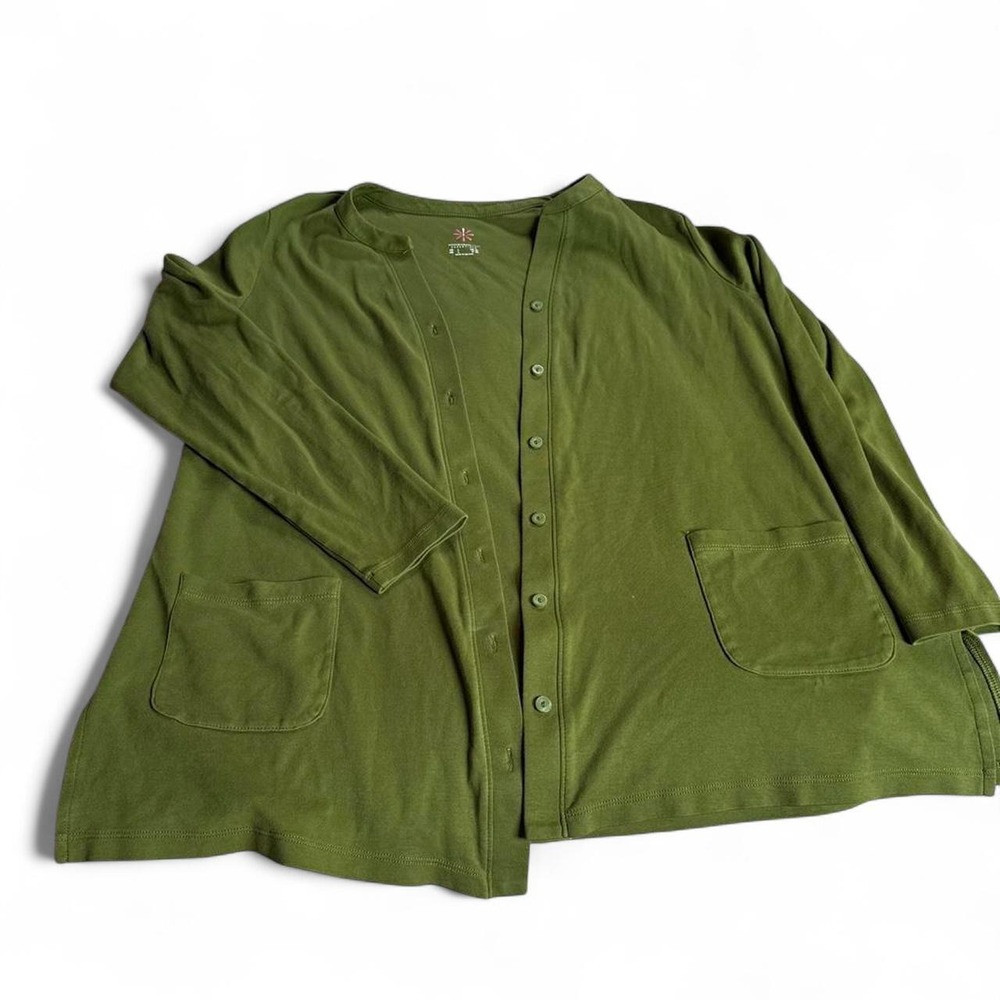 Isaac Mizrahi Live! Essentials olive green button-front cardigan
